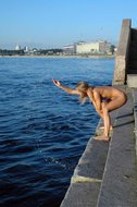[Nude-in-russia] 2012-10-09 - Natalia A - Fishing in St. Petersburg 1805px | (x1201i6h8xtu.jpg