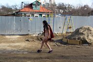 [Nude-in-russia] 2012-10-23 - Tatjana Y -  The Russian Countryside  1800px | (x7n01c574at1.jpg