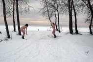 [Nude-in-russia] 2012-11-20 - Alica H - Baltic Sea  1800px (x145)-n0ixbcf4ij.jpg